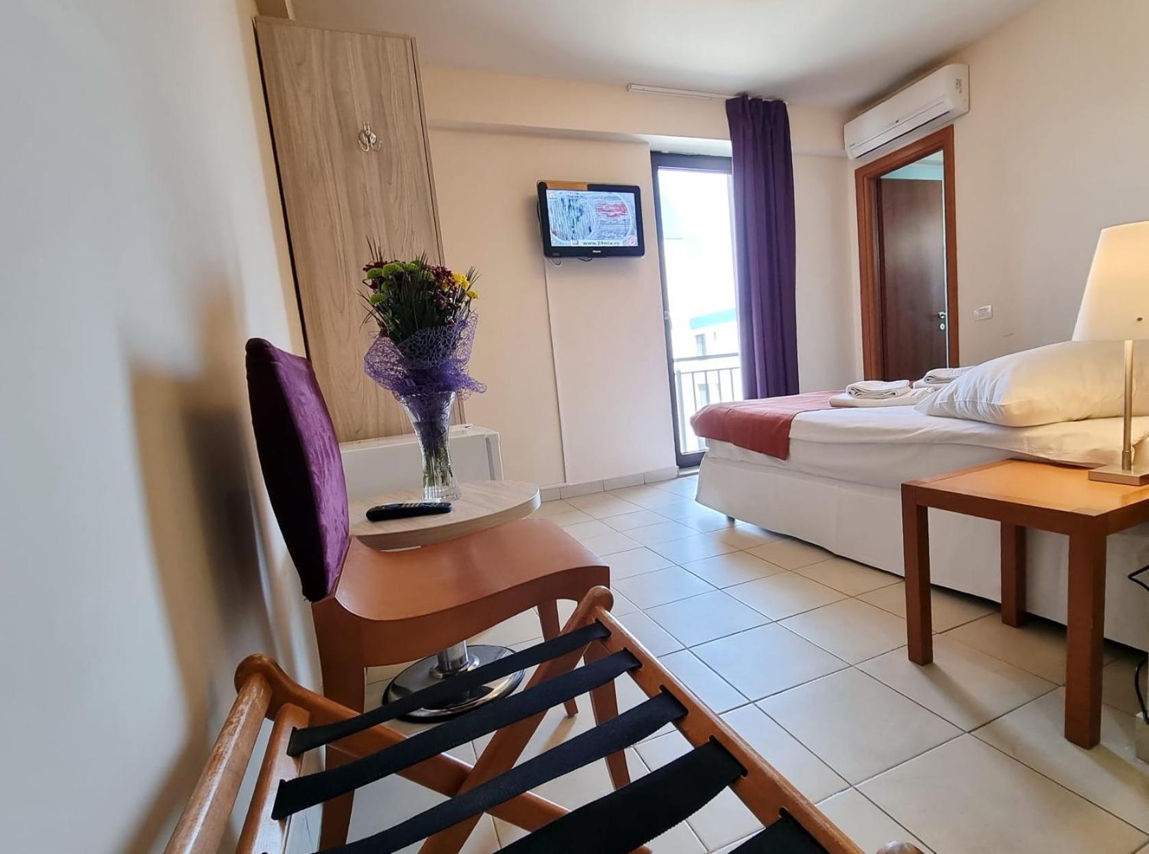 Hotel Cochet Mamaia Nord Năvodari Exterior foto